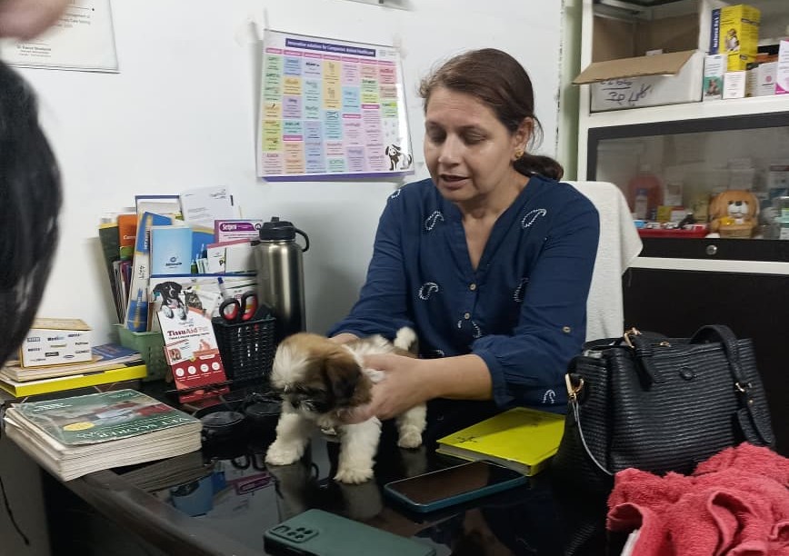Happy Tails Pet Clinic — review by Daksh Rawat